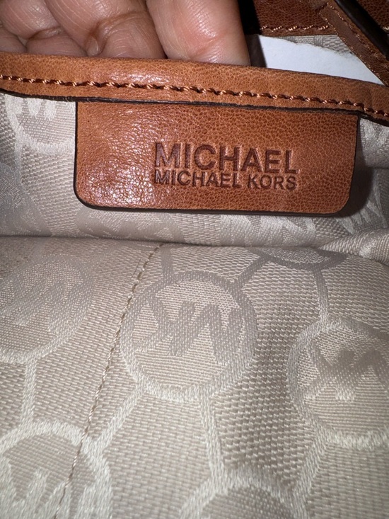 Michael Kors Uptown Astor Satchel Shoulder Bag - Picture 15 of 15
